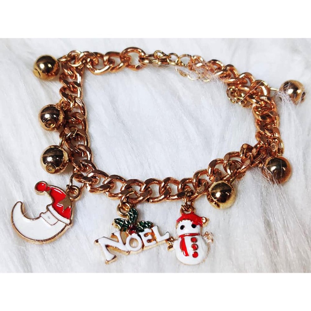 Christmas Charm Bracelet NWT